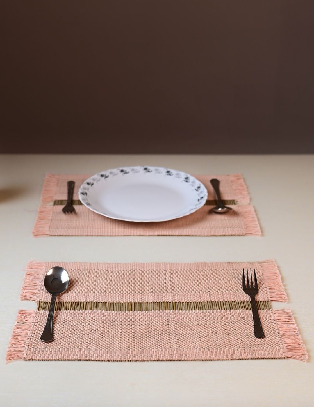 Handmade madurkathi table mat set of 4 - blush pink