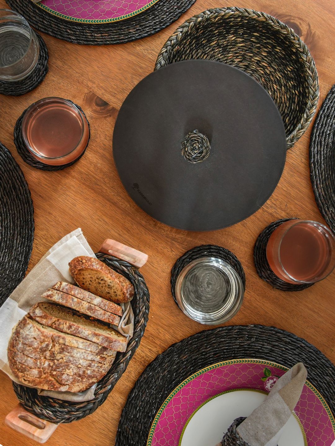 Handmade Sabai Grass Bread Serving Platter - 1 Roti Box, 1 Bread Basket,4 coasters - Kadam Haat